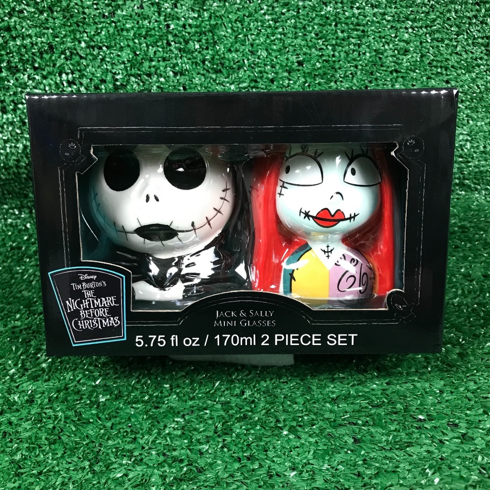 Jack & Sally Mini Glass Cups 5.75 oz